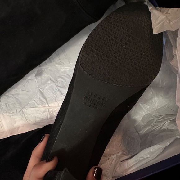Stuart Weitzman - Picture 3 of 5